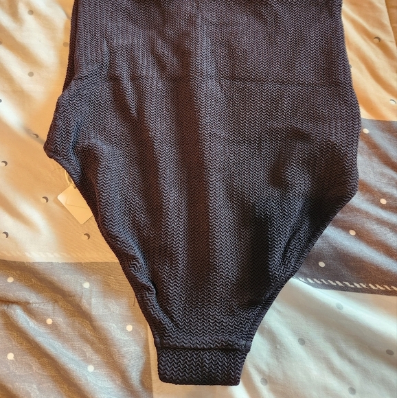 Seafolly Australia Sea Dive Bandeau One Piece - Black NWT size 10/L - Picture 12 of 12